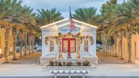 Seaside Florida Holiday Parade Turn on the Town