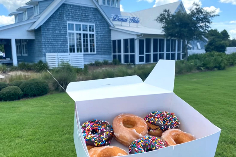 30A breakfast spots The Donut Hole