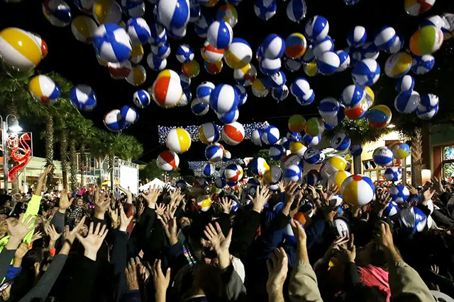 Beach Ball Drop New Year's Eve in PCB